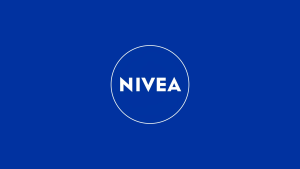 NIVEA Body Extra Bright Firm & Smooth Moisturizing Lotion 190ml