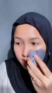 Glad2glow Volcano Clay Mask Masker Komedo Deep Pores Cleansing Mud Mask 30g