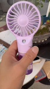 พร้อมส่ง พัดลมมือถือ พัดลมไอเย็น พัดลมพกพา T207 ชาร์จ USB สเปรย์ไอน้ำ ปรับความแรงได้ 3 ระดับ สะดวกใช้งานกว่า ลมแรง