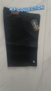 Celana Pendek Pria Big Size Chinos Pendek Cotton Premium Quality Size 27-44\\n\\n Apa Itu Celana Pendek Pria Big Size Chinos Pendek Cotton Premium?\\n\\nCelana pendek pria big size chinos pendek cotton premium adalah celana pendek berkualitas tinggi yang dirancang khusus untuk pria dengan ukuran tubuh yang lebih besar. Celana ini terbuat dari bahan katun premium yang nyaman dipakai dan tahan lama.\\n\\n Kualitas Material\\n\\nCelana pendek chinos pendek cotton premium dibuat dari bahan katun berkualitas tinggi yang lembut dan nyaman di kulit. Bahan ini juga mudah menyerap keringat dan cepat kering, sehingga cocok digunakan dalam berbagai kondisi cuaca.\\n\\n Desain dan Fit\\n\\nDesain celana pendek pria big size ini dirancang untuk memberikan kenyamanan maksimal bagi penggunanya. Dengan fit yang pas dan tidak terlalu ketat, celana ini dapat dipakai untuk acara formal maupun santai. Selain itu, ukuran celana ini tersedia dalam rentang 27-44, sehingga cocok untuk berbagai ukuran tubuh.\\n\\n Kelebihan dan Manfaat\\n\\nCelana pendek pria big size chinos pendek cotton premium memiliki beberapa kelebihan dan manfaat, antara lain:\\n\\n- Nyaman dipakai dan tahan lama\\n- Cocok digunakan untuk acara formal maupun santai\\n- Tersedia dalam berbagai ukuran\\n\\n Bagaimana Memilih Celana Pendek Pria Big Size Chinos Pendek Cotton Premium?\\n\\nBerikut adalah beberapa hal yang perlu diperhatikan saat memilih celana pendek pria big size chinos pendek cotton premium:\\n\\n Ukuran dan Fit\\n\\nPilih ukuran celana yang sesuai dengan ukuran tubuh Anda. Pastikan celana tersebut pas dan tidak terlalu ketat atau longgar. Jika memungkinkan, coba celana tersebut sebelum membelinya.\\n\\n Warna dan Motif\\n\\nPilih warna dan motif celana yang sesuai dengan selera Anda. Untuk acara formal, pilih warna gelap seperti hitam atau biru marl. Sedangkan untuk acara santai, pilih warna cerah atau motif yang menarik.\\n\\n Harga dan Brand\\n\\nPerhatikan harga dan brand celana pendek pria big size chinos pendek cotton premium yang akan Anda beli. Pilih brand yang terpercaya dan harga yang sesuai dengan budget Anda.\\n\\n Bagaimana Merawat Celana Pendek Pria Big Size Chinos Pendek Cotton Premium?\\n\\nBerikut adalah beberapa tips untuk merawat celana pendek pria big size chinos pendek cotton premium:\\n\\n Cara mencuci\\n\\nCuci celana pendek pria big size chinos pendek cotton premium dengan cara yang benar. Jangan gunakan deterjen yang terlalu keras atau suhu air yang terlalu panas, karena dapat merusak bahan katun.\\n\\n Cara Menyimpan\\n\\nSimpan celana pendek pria big size chinos pendek cotton premium dengan cara yang benar. Jangan lipat atau gantung celana tersebut secara sembarangan, karena dapat merusak bentuk dan kualitas bahan katun.\\n\\n Tips merawat\\n\\nBerikut adalah beberapa tips tambahan untuk merawat celana pendek pria big size chinos pendek cotton premium:\\n\\n- Jangan gunakan mesin cuci atau pengering rambut untuk mencuci atau mengeringkan celana tersebut.\\n- Jangan gunakan pewangi pakaian atau produk perawatan pakaian lainnya yang dapat merusak bahan katun.\\n- Jangan gunakan sikat atau alat lainnya untuk membersihkan noda pada celana tersebut, karena dapat merusak kualitas bahan katun.\n}