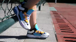 Kids Basketball Sneakers for Boys Breathable Non Slip Rubber Shoes With Spike Box(Size 29-40)