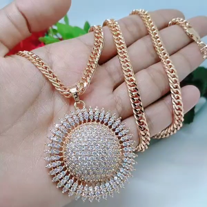 Kalung Perhiasan Tianium & Rodium Lapis Emas 1824 Karat