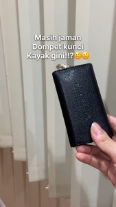 Hayylife Dompet Kunci Tarik - Dompet Kunci Kartun Lucu dengan Desain Menarik dari Bahan Kulit PU yang Cocok untuk Kunci Mobil HL-FCF877