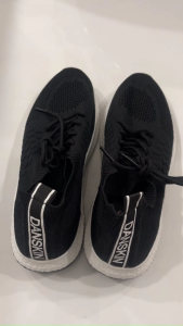 Giày thể thao nữ đan dây DANSKIN Size 6 màu đen siêu nhẹ thoải mái của Mỹ