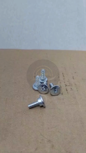 Baut Tutup CVT BAUD L COVER Honda Vario Beat M6X18 M6 X 18 FI STREET INJEKSI SCOOPY ESP BAUT 10