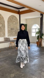 Rok Plisket Motif Bunga Wanita Rebertus Prada Sydra