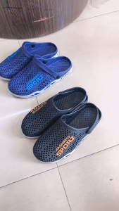 Mens and Womens Slippers Flat-Soled Non-Slip Sandals Womens Summer Sandals Casual and Breathable Beach Shoes V6706