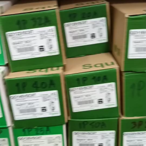 ของแท้100% Schneider SquareD ลูกย่อย เบรกเกอร์ เซอร์กิต ชไนเดอร์ สแควดี 1P 10A 16A 20A 25A 32A 40A 50A 63A circuit breaker 1P 1โพล เบรคเกอร์ ลูกCB CB คัทเอ้าท์ QO110 QP116 QO120 QO125 QO132 QO150 QO163