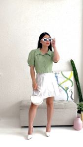 Blouse Croptop Wanita Premium: Pilihan Terbaik untuk Acara Sehari-hari