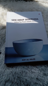 Buku Motivasi : Seni Hidup Sederhana Hidup Pas-pasan Adalah Kunci