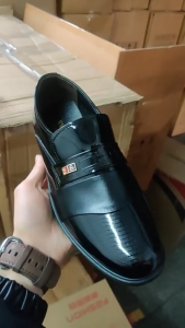 Leather Men Shoes for Wedding Formal Oxfords Business Casual Office Work Shoes for Men Classic Mens Pointed Dress Shoes