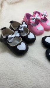 Tapak bayi sepatu bayi perempuan pita lucu love balerina