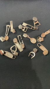 Kepala Resleting No.5 Nikel: Aksesoris Pakaian Berkualitas Tinggi