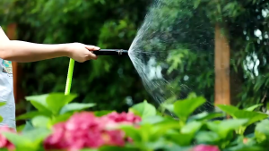 10M Hose Adjustable Car Wash High Pressure Washer Nozzle Portable Household Spray Water Gun Adjustable Nozzle Spray Water Car For Floor Cleaning Garden Watering and Car Wash Household Sprinkler