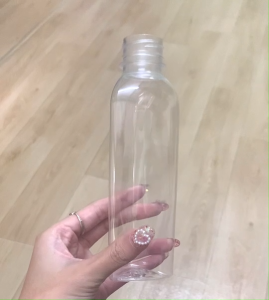 ขวดPET ขนาด 220 มล. ทรงสามเหลี่ยม ขวดPET ทรงทันสมัย สวย ใส่น้ำหวาน เครื่องดื่ม บรรจุ150/แพ็ค (จำกัด 1แพ็ค/ออเดอร์) พร้อมฝาฟรี!!