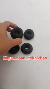Karet Stabil Strutbar Karet Stabilizer Depan Daihatsu Zebra/Espass Harga Per 4 Pcs