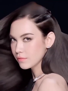 Panasonic เครื่องเป่าผม ไดร์เป่าผมไอออนลบระดับมืออาชีพ 2300W แห้งเร็วทันใจด้วยเทคโนโลยีลมแรงสูง ป้องกันความร้อนเกิน ดูแลผมเงางาม พร้อมฟังก์ชันปรับระดับหลายแบบ เหมาะกับทุกการใช้งาน Hair Dryer