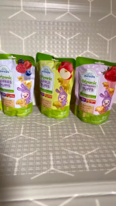 Pureats Omega Puffs - Snack Makanan Bayi Rasa Buah