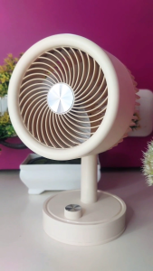 KIVEE ⚡️ส่งไวจากไทย⚡️ พัดลมตั้งโต๊ะ พัดลมพกพา ชาร์จแบตได้ เสียบ USB Fan ได้ พัดลมเทอร์โบ พัดลมเล็ก แบบตั้งโต๊ะ พัดลมusb พัดลมพกพาไรสาย พัดลมมินิพกพา ไฟดับไช้ได้ ใช้ที่บ้าน แคมป์ปิ้ง ออฟฟิซ