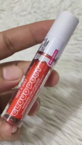 Wet n Wild Cloud Pout Marshmallow Lip Mousse Peach Sugar-Holic - Moisturizing High-pigment 3mL