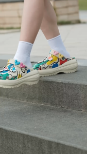 Discover the Comfort & Versatility of Graffiti Harin Nimble-Wheel Slippers