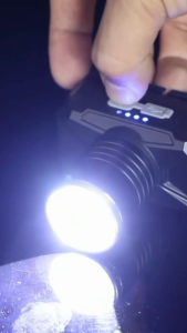 Senter Kepala Super Terang 100W & Lensa Laser-Zoom Hunter ZXT-3018