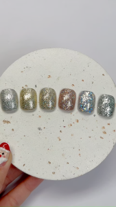 สีเจลทาเล็บแท้ สีเจล ยาทาเล็บกากเพชร กลิตเตอร์ GAOY รหัส GY636-641 สีเจลกลิตเตอร์  สีชัดตั้งแต่ทาครั้งแรก เม็ดสีแน่นแถมติดทนนาน