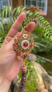 💥จี้พลอยใบโพธิ์ร้อยภู่ ทัวร์มาริน อัญมณีพลอยน้ำสวย คัดเกรด ทับทิมแท้ อัญมณีเครื่องประดับของแท้ สินค้ามีใบรับประกันดูแลตลอดการใช้งาน AUFU STORE