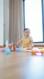 Cradle Natural Toy & Surface Cleaner (x3) - All purpose disinfecting cleaner - rinse free non-toxic sanitizer alcohol free soap free. For toys stroller car seat high chair floor and more! For babies 0 months and up. 500mL Refill Pack