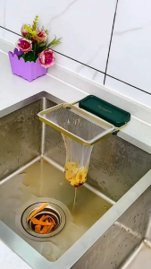Khay treo túi lọc rác bồn rửa bát ngăn tắc nghẽn Living C Giá lọc thức ăn thừa