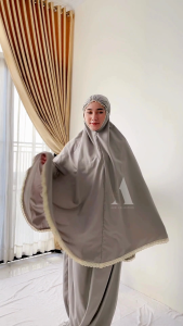 Mukena Traveling Dewasa Premium dengan Renda Rajut - Bahan Adem Nyaman untuk Shalat
