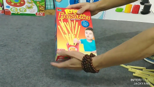 เกมแครอทกระเด้ง เฟรนฟรายกระเด้ง FLYING French Fries Game  เกมสนุก เล่นกันได้เพลิดเพลินในครอบครัว