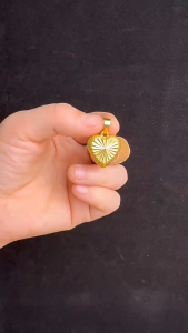 Gold Necklace Heart-shaped au750 Gold Set Chain 18K Gold Pawnable Peach Heart Pendant Mens Jewelry