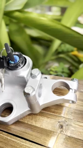 SEGITIGA SEGI TIGA STANG ATAS RX KING NEW SET KUNCI KONTAK