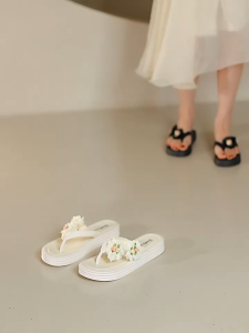 [Hàng chuẩn loại 1 - Sẵn hàng] Dép quai kẹp đính hoa voan đế bằng cao 3cm xịn xò đi biển chống trơn trượt mang êm nhẹ