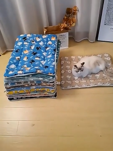 Thảm nằm cho Chó Mèo bằng vải lanh (mẫu mới) - Love pets shop