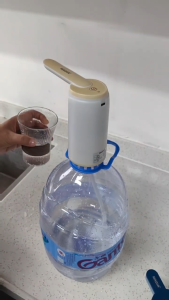 Madia Pompa Galon: Pompa Air Galon Rechargeable & Pompa Air Minum Dispenser