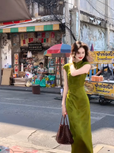 daidai (Ready Stock) Women Green Long Cheongsam Elegant Long Dress Qipao CNY 新中式绿色显瘦提花显瘦显白旗袍连衣裙女