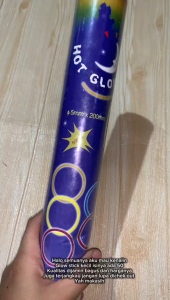 Isi 100 Pcs Glow Stick Stik Fosfor Glow In The Dark Gelang Pesta