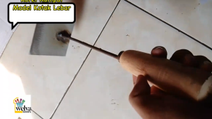 Cangkul Rumput Mini Koret Jawa