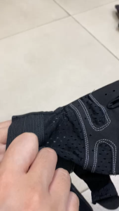 Line7 - Fitness Gloves Medium Support / Sarung Tangan Anti Slip Fitness Gym Sepeda Pilates Yoga HG120