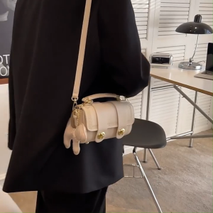 Fashionable Bag crossbody sling bag shoulder bag Korean style ins chic mini cute messenger bag summer new 2024