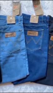 Celana Panjang Jeans Pria: Promo & Diskon Agustus