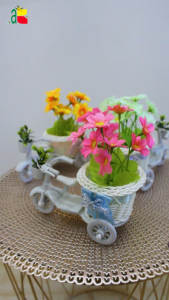 RB6085 SEPEDA MINI BUNGA DAYSI ARTIFICIAL PLASTIK HIAS DEKORASI RUMAH
