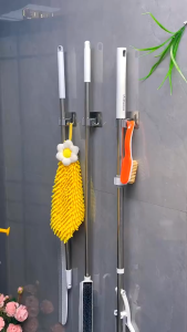 Móc treo chổi dán tường inox 304 móc treo nhà tắm kẹp chổi cây lau nhà dán tường siêu chắc và chịu lực tốt