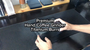 Grinder Manual Titanium Burrs Alat Penggiling Biji Kopi Manual Bur CNC