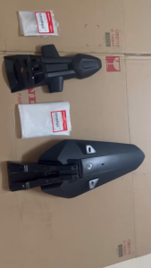 Vè sau biển số cóc trên Winner V4 zin hãng Honda 80100K2PVE0 80110K56V00
