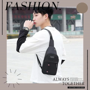 SQShop SALE กระเป๋าสะพายแฟชั่นผู้ชาย งานดีมาก ตัดเย็บดีแบบสุดๆ วัสดุเมีคุณภาพ สีสันแมทช์ง่าย ราคาดี กดสั่งเข้ามาได้เลย