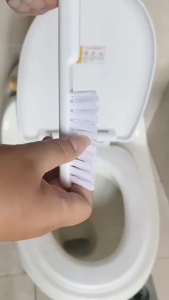 แปรงขัดส้วม 3in 1  แปรงขัดห้องน้ำ3in1 ชุดเซ็ต ติดผนัง มีช่องระบายน้ำ แปรงล้างห้องน้ำ แปรงขัดชักโครก 3 ชิ้น