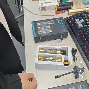 Gunting/alat cukur 3 in1 Alat Cukur Rambut Elektrik Mesin Potong Rambut Hair Clipper Alat Potong Rambut Cliper Rambut Cordless Professional Pemotong Rambut Hair Trimmer Rechargeable Cukur Jenggot Mesin Potong Rambut Hair Clipper Pemangkas bulu hidung